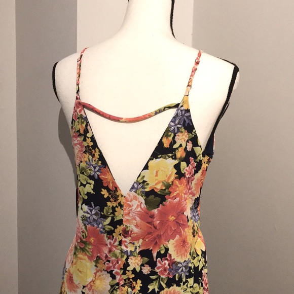 Forever 21 Contemporary Floral Dress - Picture 5 of 8